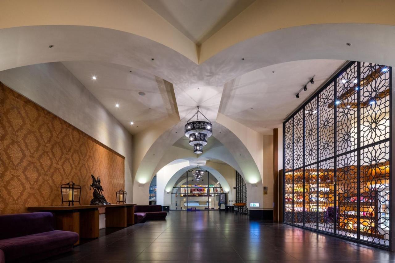 South Garden Hotels And Resorts Taoyuan Exterior photo