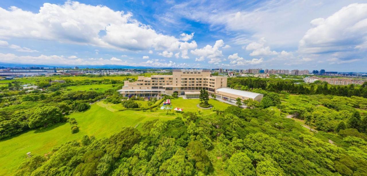 South Garden Hotels And Resorts Taoyuan Exterior photo