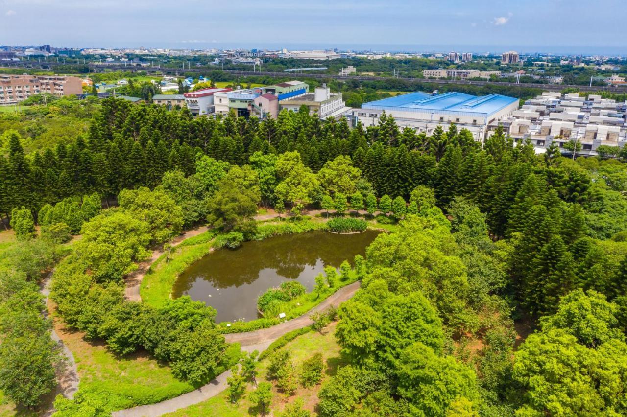 South Garden Hotels And Resorts Taoyuan Exterior photo