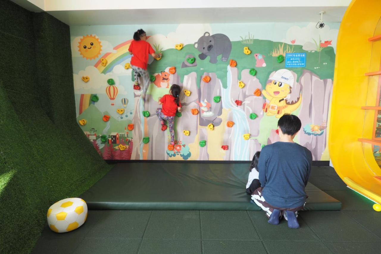 South Garden Hotels And Resorts Taoyuan Exterior photo